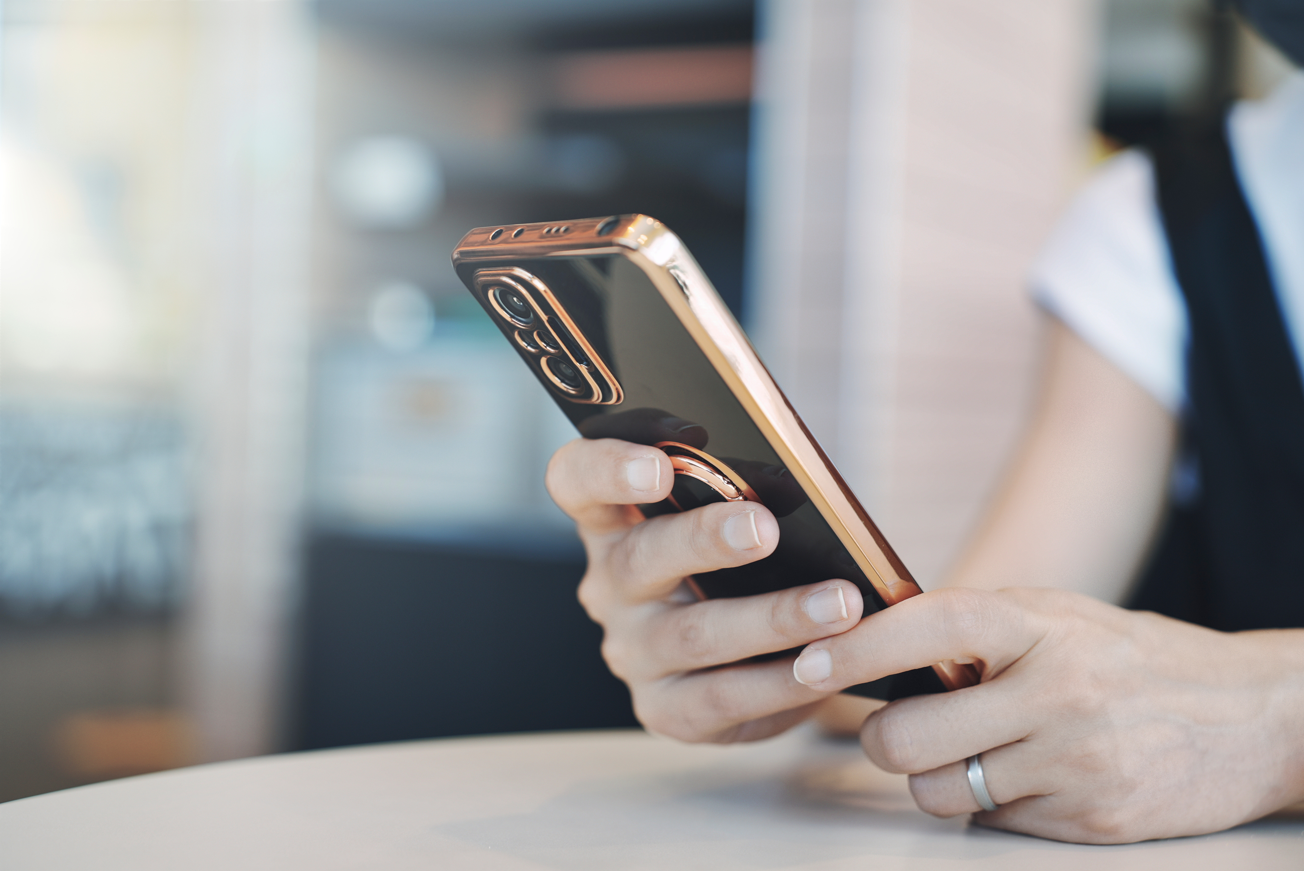 今すぐお問い合わせを！